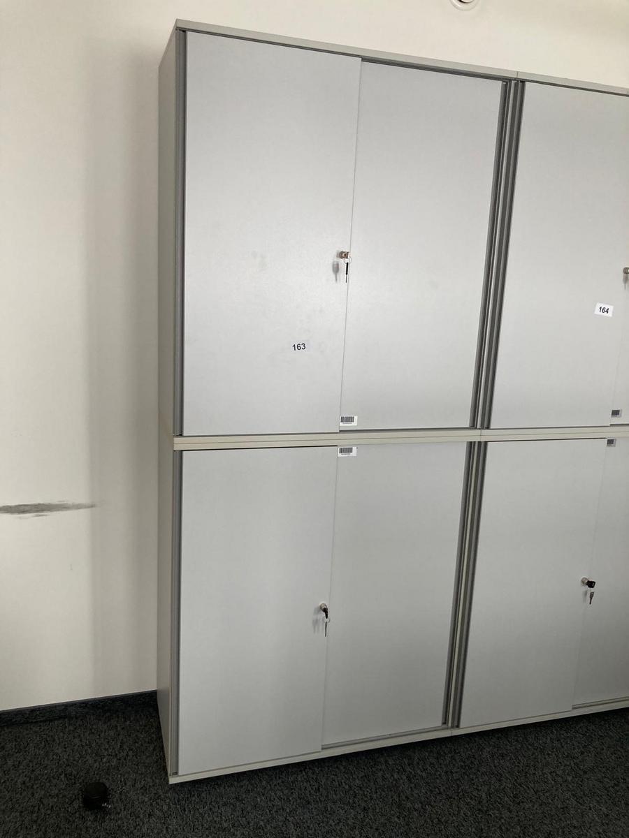 2teilige Aktenschrank-Kombination Ober- und Unterschrank, Maße je ca. 100 x 45 x 115 cm